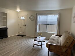 Central Bellevue Guesthouse