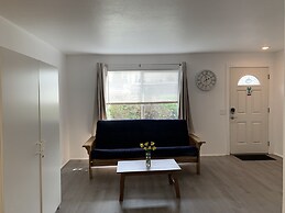 Central Bellevue Guesthouse