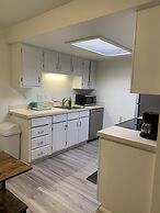 Central Bellevue Guesthouse