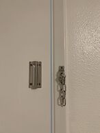 Central Bellevue Guesthouse