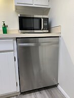 Central Bellevue Guesthouse