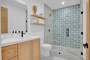 The Cove at Cerritos