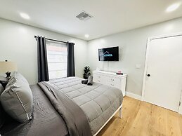 Progresso Apartments & Homes by Lowkl