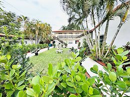 Progresso Apartments & Homes by Lowkl