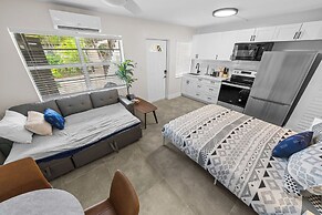 Progresso Apartments & Homes by Lowkl