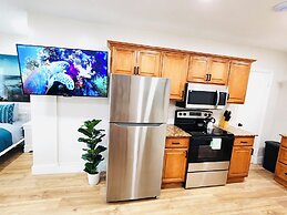 Progresso Apartments & Homes by Lowkl