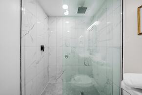 Progresso Apartments & Homes by Lowkl