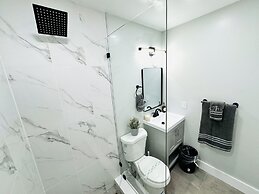 Progresso Apartments & Homes by Lowkl