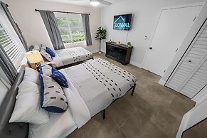 Progresso Apartments & Homes by Lowkl