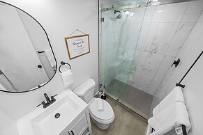 Progresso Apartments & Homes by Lowkl