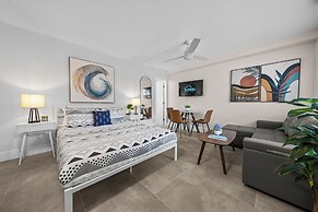 Progresso Apartments & Homes by Lowkl