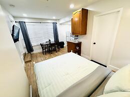 Progresso Apartments & Homes by Lowkl