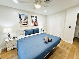 Progresso Apartments & Homes by Lowkl