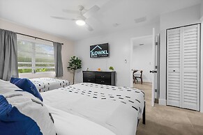 Progresso Apartments & Homes by Lowkl