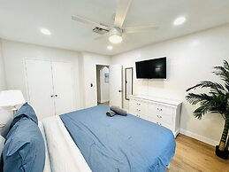 Progresso Apartments & Homes by Lowkl