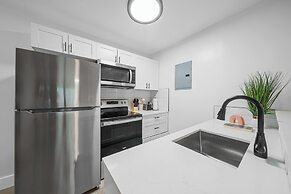 Progresso Apartments & Homes by Lowkl