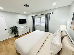 Progresso Apartments & Homes by Lowkl