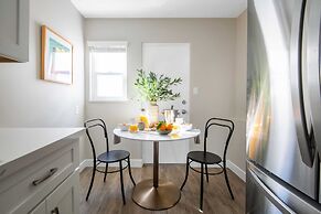 Seashore Buyout by Avantstay Sleeps 21, 7 Spaces