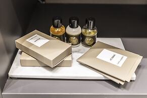 Three Rooms Toledo Luxury