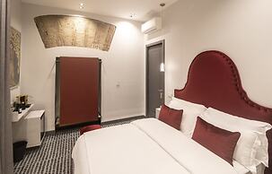 Three Rooms Toledo Luxury