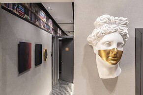 Three Rooms Toledo Luxury