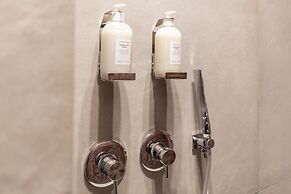 Three Rooms Toledo Luxury