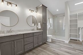 Modern Due Southwest