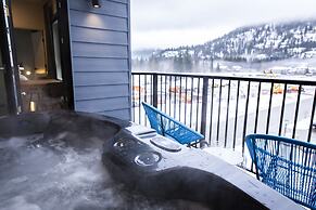 Tumbledown Condo By Revelstoke Vacations