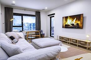 Tumbledown Condo By Revelstoke Vacations