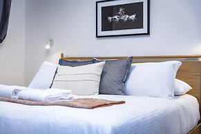 Tumbledown Condo By Revelstoke Vacations