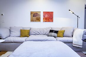 Tumbledown Condo By Revelstoke Vacations