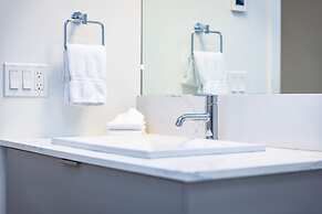 Tumbledown Condo By Revelstoke Vacations