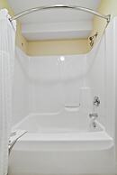 Kelleys Island Venture Resort