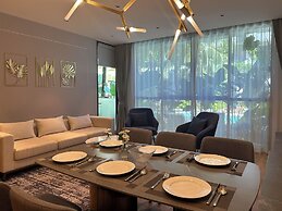 La Green Hotel & Residence