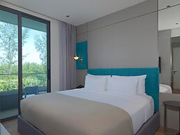 La Green Hotel & Residence