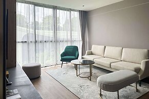 La Green Hotel & Residence