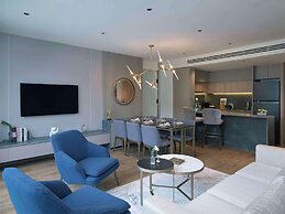 La Green Hotel & Residence