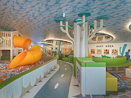 La Green Hotel & Residence