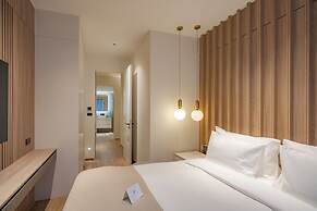 La Green Hotel & Residence