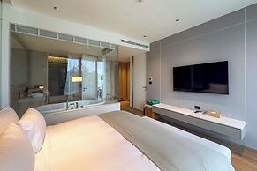 La Green Hotel & Residence