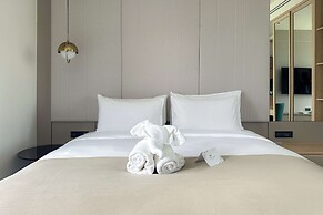 La Green Hotel & Residence