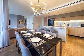 La Green Hotel & Residence