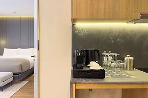 La Green Hotel & Residence