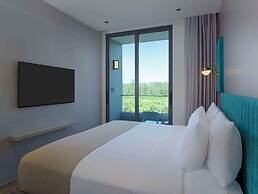 La Green Hotel & Residence