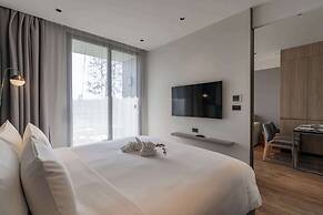 La Green Hotel & Residence