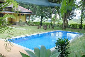 Villa ChavaMinerva Hanni Ciater with Pool