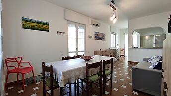 Casa Campanelle - Con Spazio Esterno a Due Passi Dalla Spiaggia di Pes