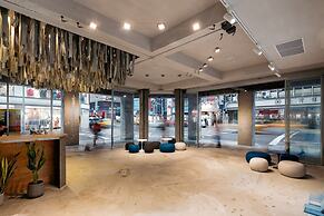 The Blue By Just Inn