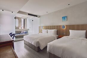 The Blue By Just Inn