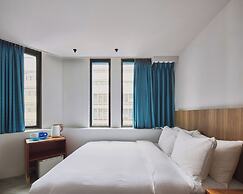 The Blue By Just Inn